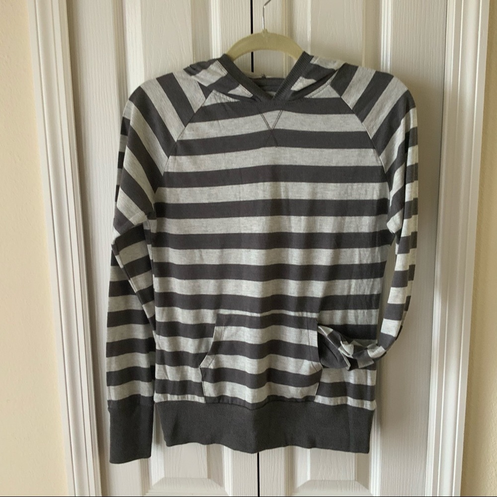 Splash Hooded Tee